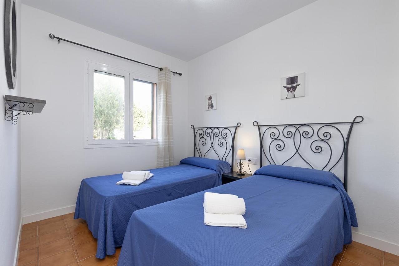 Villa Mares Cala En Porter  Buitenkant foto